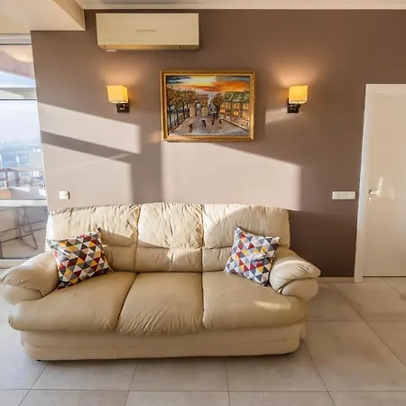Appartement укриття у будинку, центр, 20 поверх! 2к із панорамою *