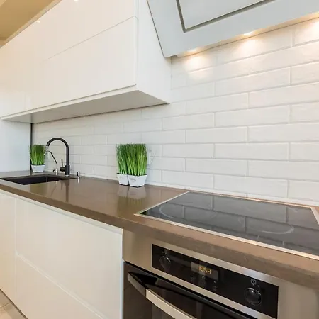 Appartement укриття у будинку, центр, 20 поверх! 2к із панорамою